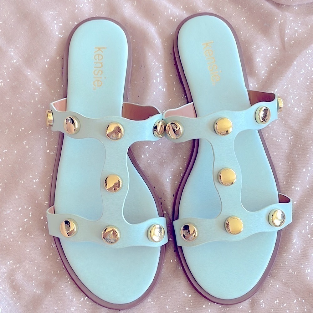 Brand New Kensie Seafoam Mint Green Gold Tone Studded Slides Sandals - Picture 2 of 15